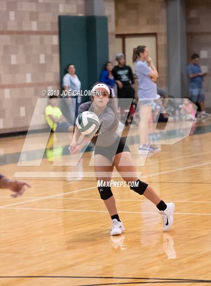Thumbnail 2 in Alexander vs Brennan (Scrimmage) photogallery.