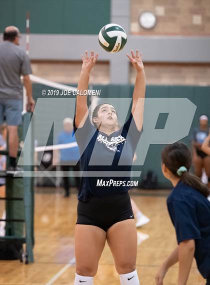 Thumbnail 2 in Alexander vs Brennan (Scrimmage) photogallery.