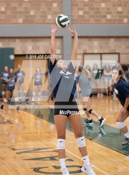 Thumbnail 1 in Alexander vs Brennan (Scrimmage) photogallery.
