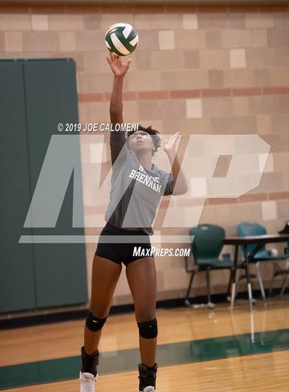 Thumbnail 1 in Alexander vs Brennan (Scrimmage) photogallery.