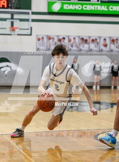 Thumbnail 1 in Middleton @ Eagle (IHSAA 5A District III Round 3) photogallery.