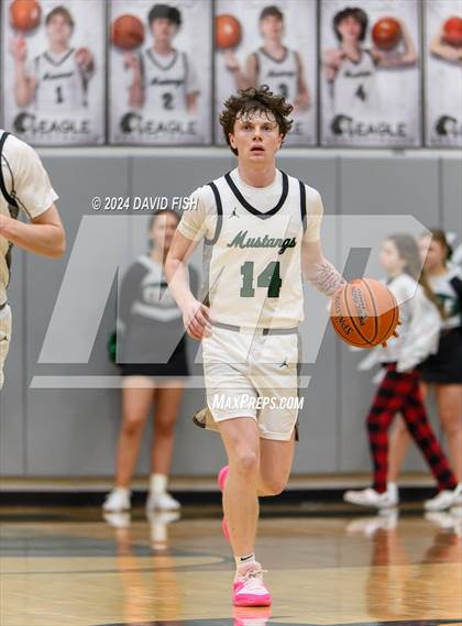 Thumbnail 2 in Middleton @ Eagle (IHSAA 5A District III Round 3) photogallery.