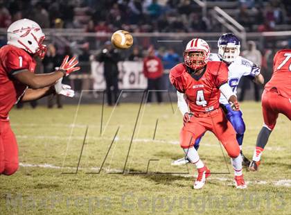 Thumbnail 1 in Swan Valley vs. Sexton (MHSAA Region 3 Division 4 Final)  photogallery.