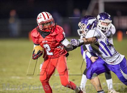 Thumbnail 2 in Swan Valley vs. Sexton (MHSAA Region 3 Division 4 Final)  photogallery.