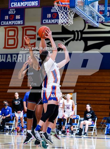 Thumbnail 2 in Paloma Valley @ Westlake (CIF Southern Section D2 Final) photogallery.