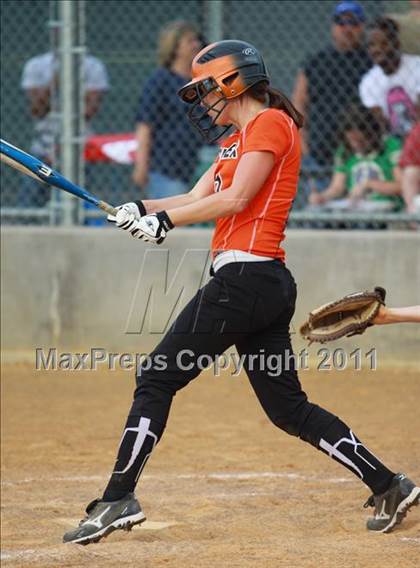 Thumbnail 1 in Gilmer @ Pittsburg photogallery.