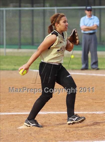 Thumbnail 3 in Gilmer @ Pittsburg photogallery.