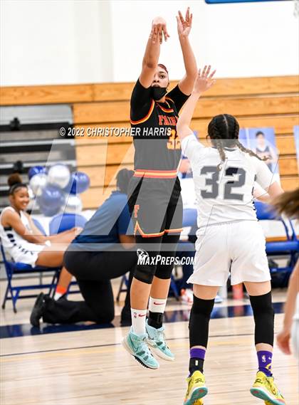 Thumbnail 2 in Rolling Hills Prep vs. Fairfax photogallery.