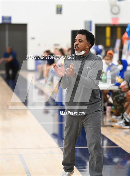 Thumbnail 1 in Rolling Hills Prep vs. Fairfax photogallery.