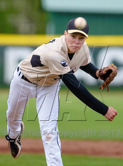 Thumbnail 2 in Grayslake North @ Grayslake Central photogallery.