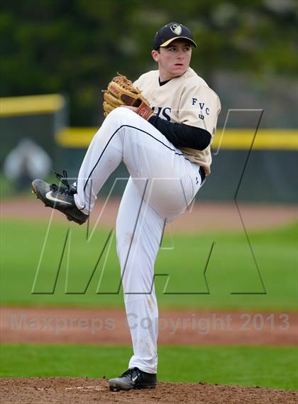 Thumbnail 2 in Grayslake North @ Grayslake Central photogallery.