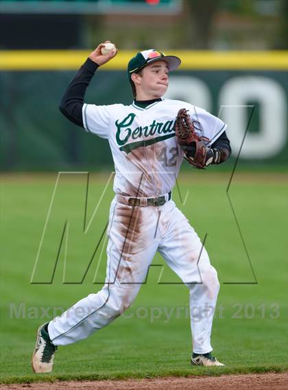 Thumbnail 1 in Grayslake North @ Grayslake Central photogallery.