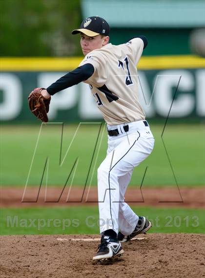 Thumbnail 2 in Grayslake North @ Grayslake Central photogallery.