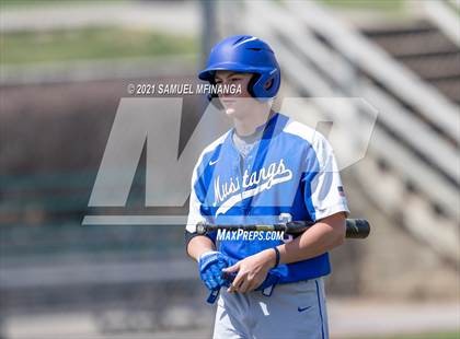 Thumbnail 2 in Millard North @ Millard West photogallery.