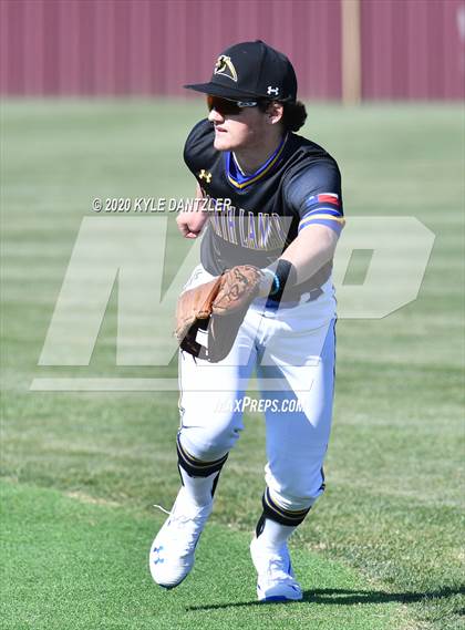 Thumbnail 3 in North Lamar vs Durant (Joe Moore Invitational) photogallery.