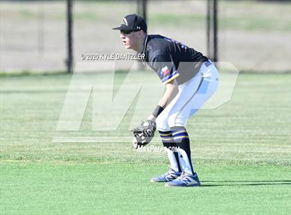 Thumbnail 3 in North Lamar vs Durant (Joe Moore Invitational) photogallery.