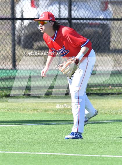 Thumbnail 2 in North Lamar vs Durant (Joe Moore Invitational) photogallery.