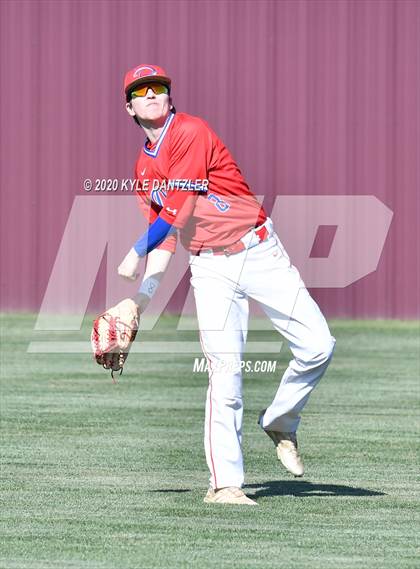 Thumbnail 1 in North Lamar vs Durant (Joe Moore Invitational) photogallery.