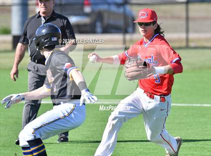 Thumbnail 1 in North Lamar vs Durant (Joe Moore Invitational) photogallery.
