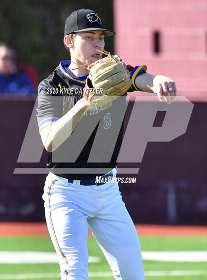 Thumbnail 3 in North Lamar vs Durant (Joe Moore Invitational) photogallery.