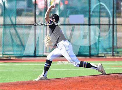 Thumbnail 2 in North Lamar vs Durant (Joe Moore Invitational) photogallery.
