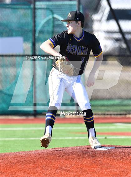 Thumbnail 2 in North Lamar vs Durant (Joe Moore Invitational) photogallery.