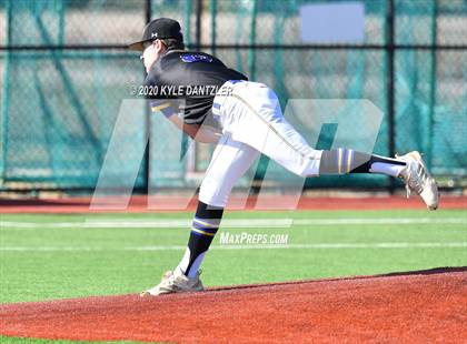 Thumbnail 1 in North Lamar vs Durant (Joe Moore Invitational) photogallery.