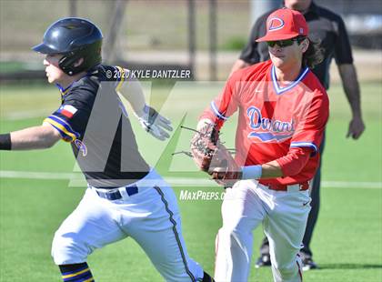Thumbnail 3 in North Lamar vs Durant (Joe Moore Invitational) photogallery.