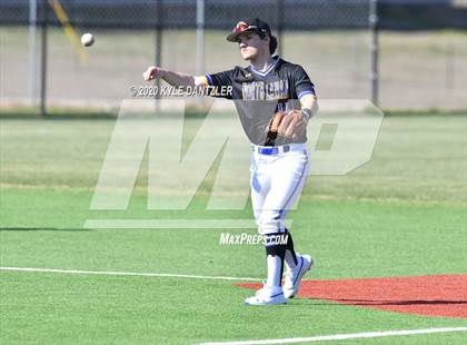 Thumbnail 2 in North Lamar vs Durant (Joe Moore Invitational) photogallery.