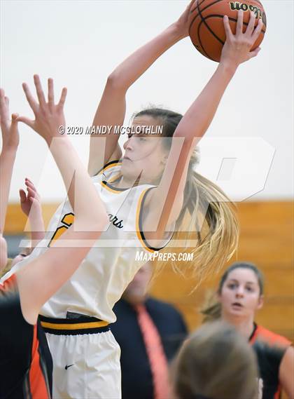 Thumbnail 3 in Illini Bluffs @ Illini Central/Greenview photogallery.