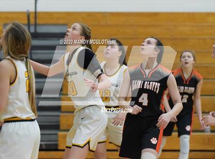 Thumbnail 1 in Illini Bluffs @ Illini Central/Greenview photogallery.