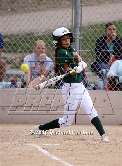 Thumbnail 3 in Arapahoe vs Bear Creek photogallery.