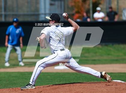 Thumbnail 1 in El Segundo @ Calabasas photogallery.