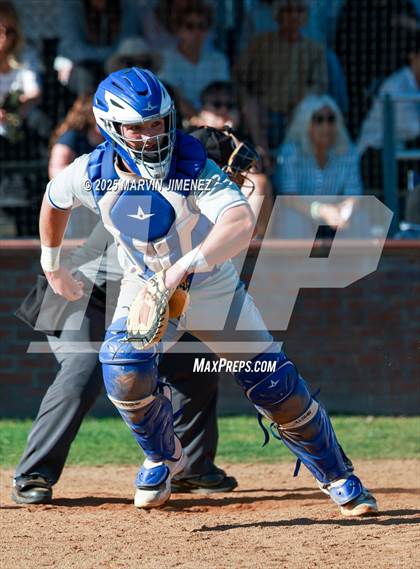 Thumbnail 2 in El Segundo @ Calabasas photogallery.