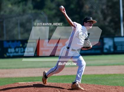 Thumbnail 1 in El Segundo @ Calabasas photogallery.