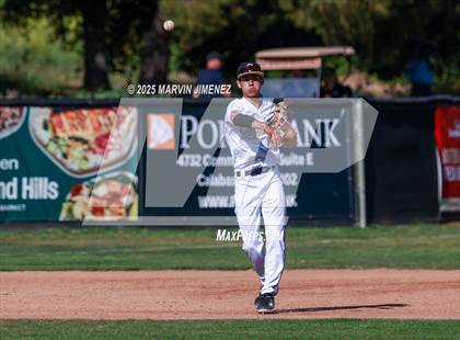 Thumbnail 3 in El Segundo @ Calabasas photogallery.