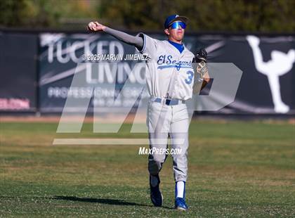 Thumbnail 1 in El Segundo @ Calabasas photogallery.