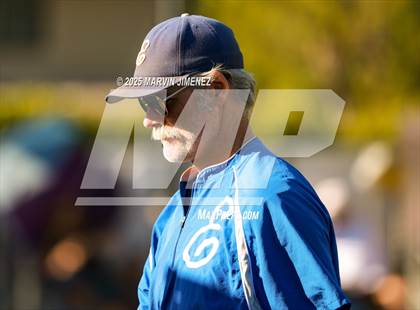 Thumbnail 1 in El Segundo @ Calabasas photogallery.