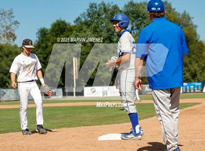 Thumbnail 2 in El Segundo @ Calabasas photogallery.