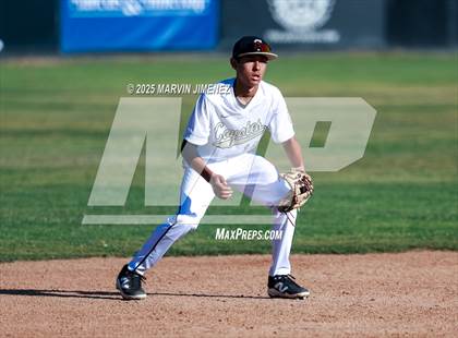 Thumbnail 3 in El Segundo @ Calabasas photogallery.