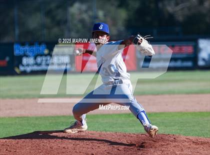 Thumbnail 1 in El Segundo @ Calabasas photogallery.