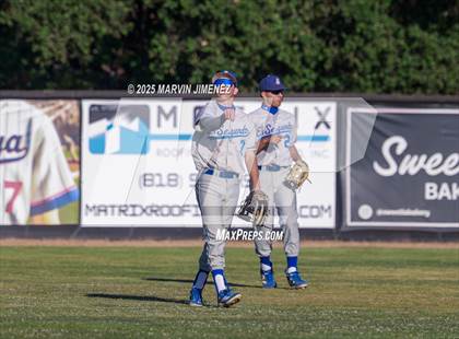 Thumbnail 2 in El Segundo @ Calabasas photogallery.