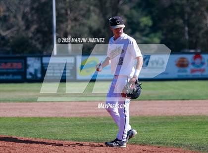 Thumbnail 1 in El Segundo @ Calabasas photogallery.