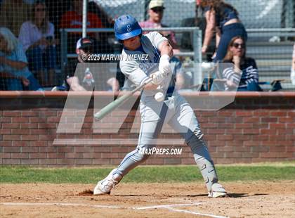Thumbnail 1 in El Segundo @ Calabasas photogallery.