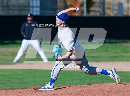 Thumbnail 2 in El Segundo @ Calabasas photogallery.