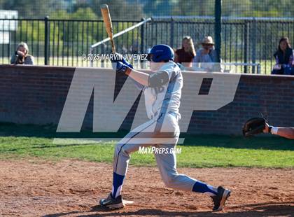Thumbnail 3 in El Segundo @ Calabasas photogallery.