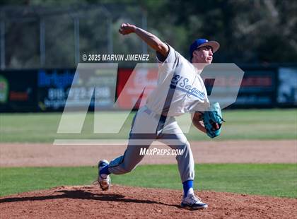 Thumbnail 1 in El Segundo @ Calabasas photogallery.