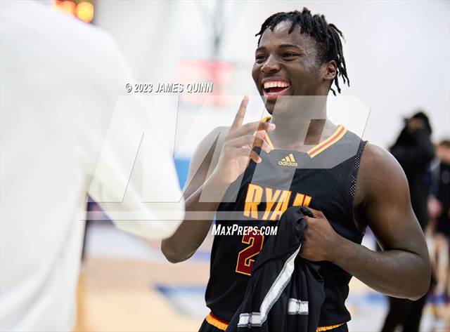 Photo 13 in the Archbishop Ryan vs. Radnor (PIAA 5A Quarterfinal) Photo ...