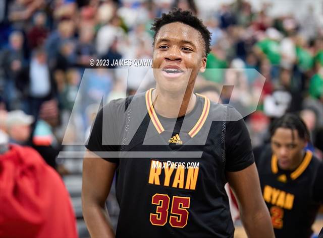 Photo 10 in the Archbishop Ryan vs. Radnor (PIAA 5A Quarterfinal) Photo ...