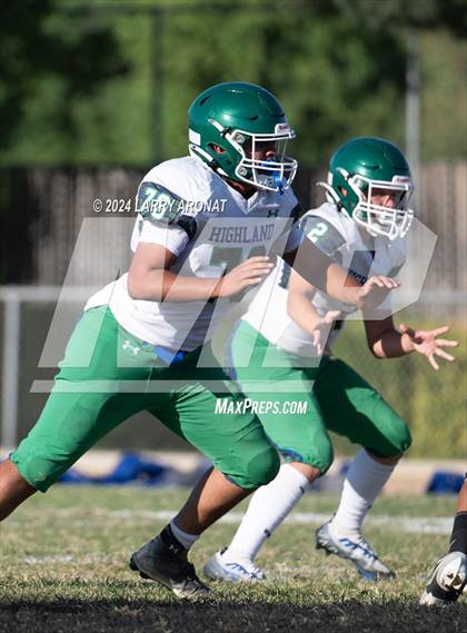 Thumbnail 2 in Highland @ Stockdale photogallery.